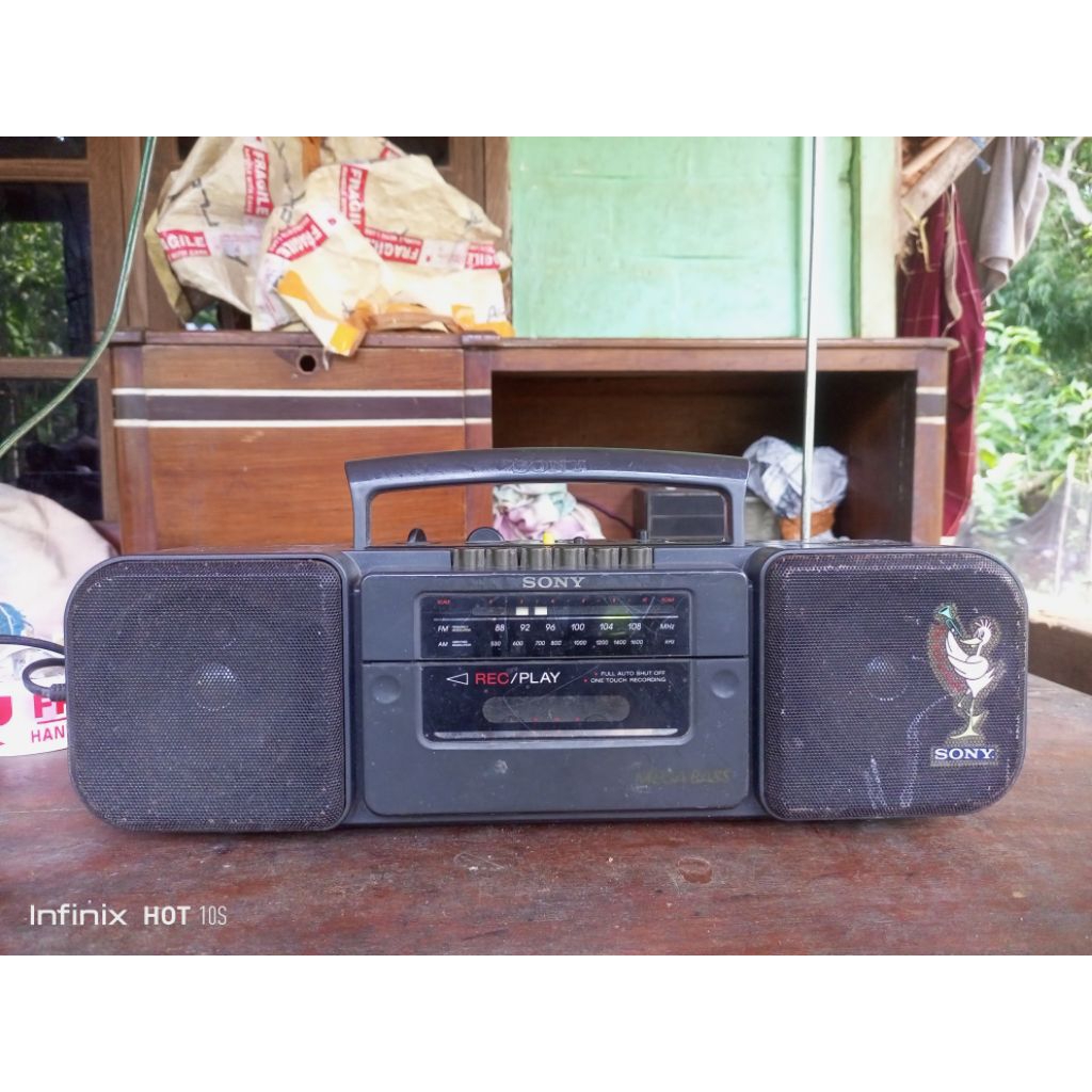 Radio Tape Kompo SONY