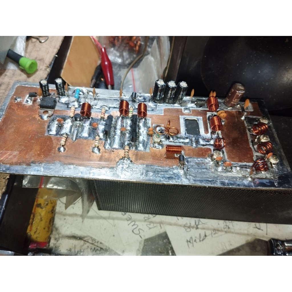 PENGUAT BAFER/DRAVER PEMANCAR FM TANPA OSILATOR DAN FAINEL SUDAH ADA LPF