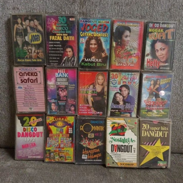 kaset seleksi dangdut campuran