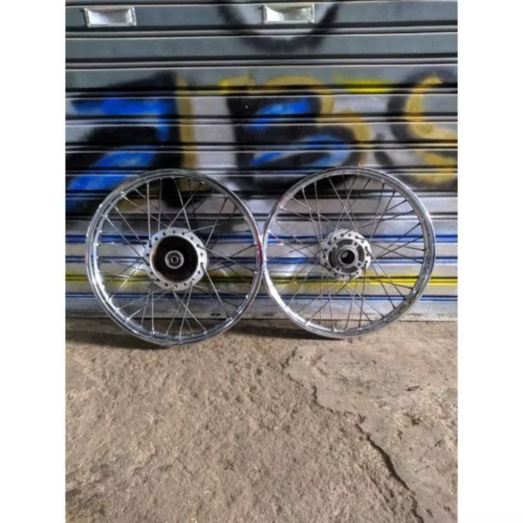 pelek veleg velg roda depan belakang honda supra x 125 PNP honda karisma original lepasan motor