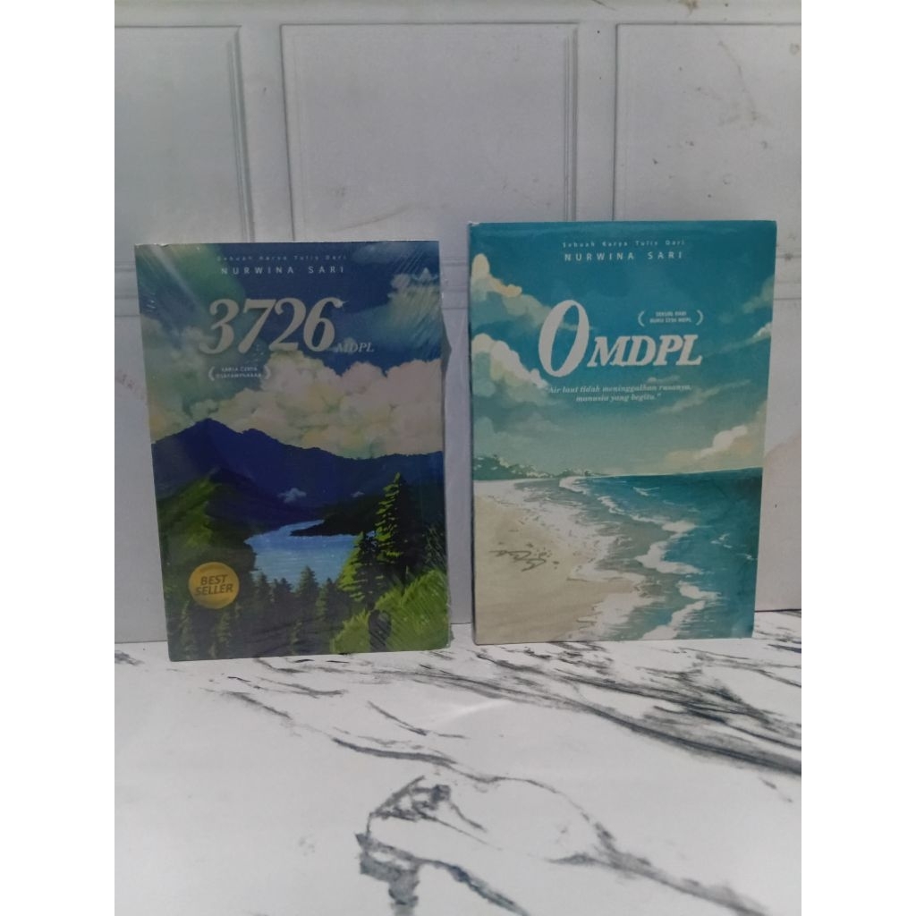 PAKET 2 BUKU NOVEL BESSELERT, 3726 MDPL + BUKU 0 MDPL BY NURWINA SARI