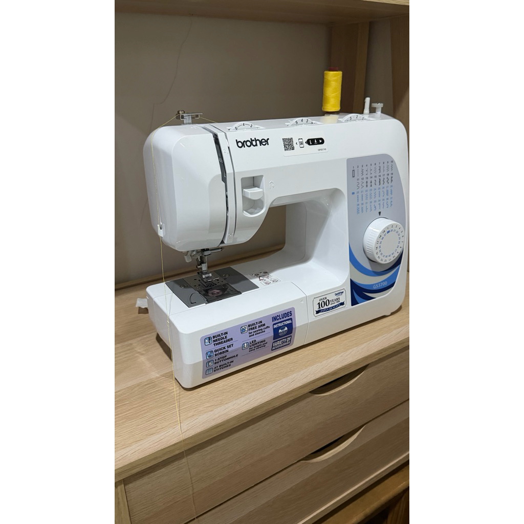 Mesin Jahit Portable Brother GS3700