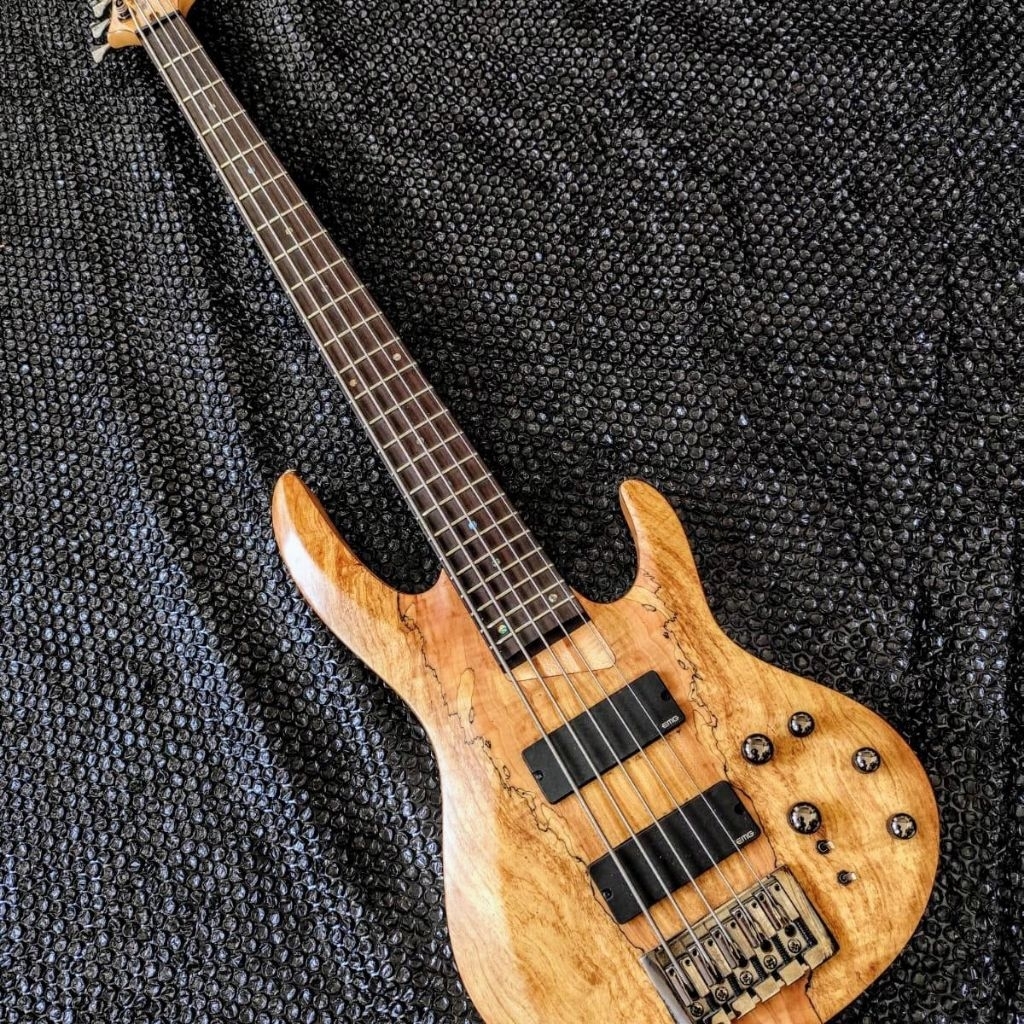 Ocelot bass 5 string