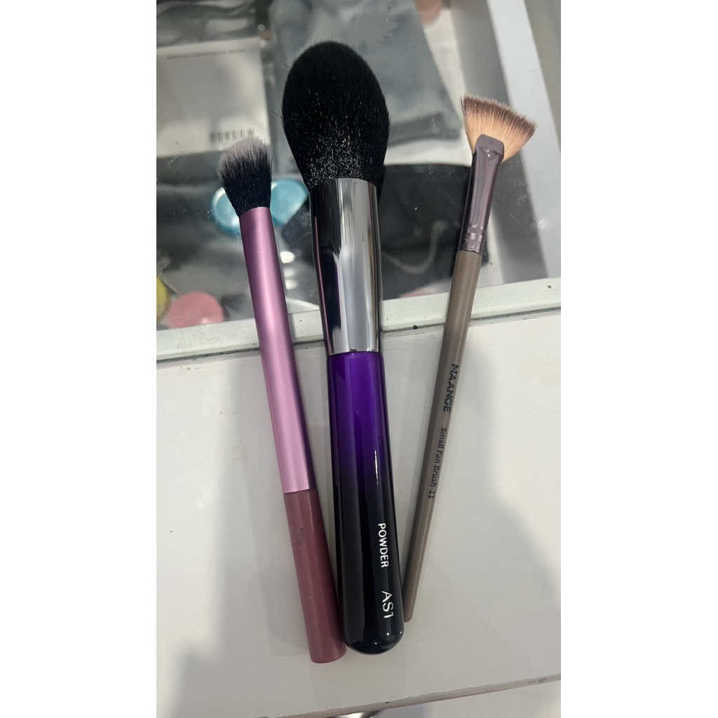 Preloved haquhara brush