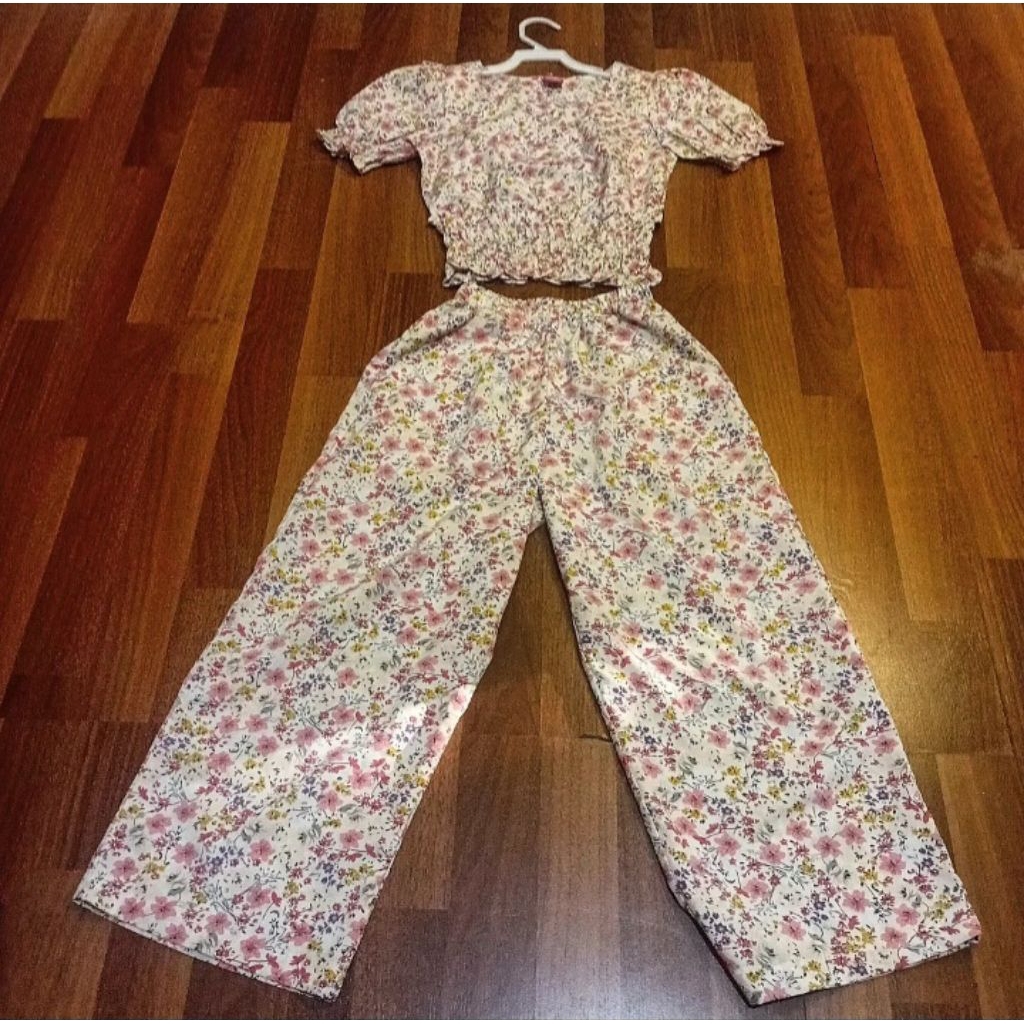 Set Baju anak perempuan floral vintage