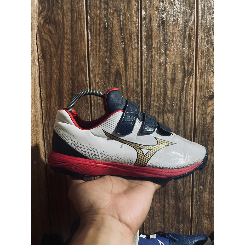 sepatu turf baseball softball mizuno