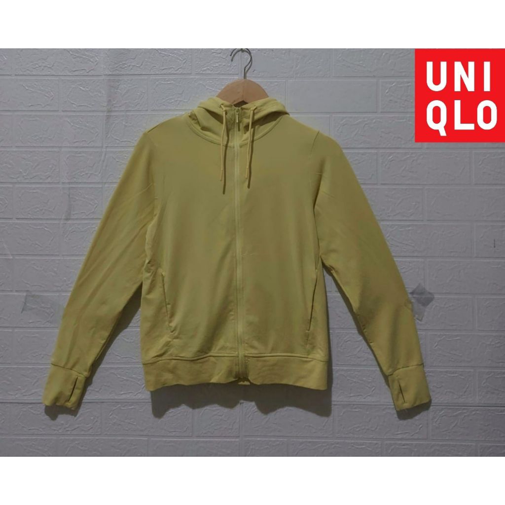 Uniqlo Airism Yellow Jacket