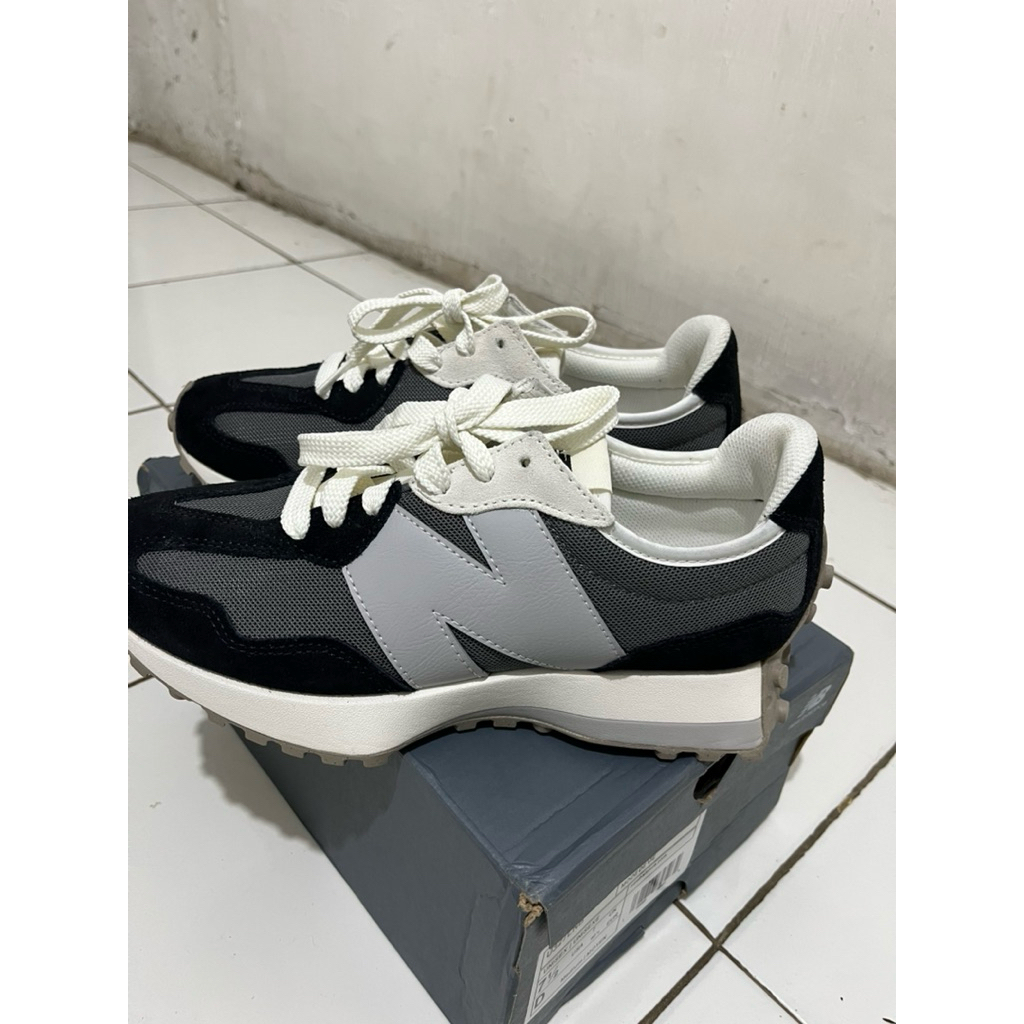 NB 327 Grey Black No Pig Skin