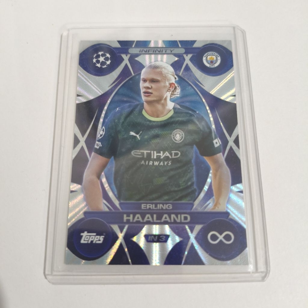 Kartu Bola Topps Erling Haaland Manchester City Infinity