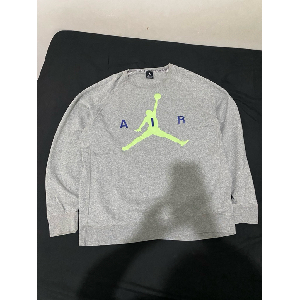 Crewneck Air Jordan Abu-Abu – Big Logo Jumpman