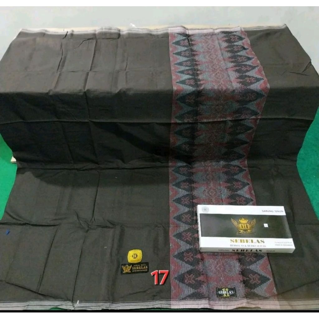 Sarung Sebelas Dewasa