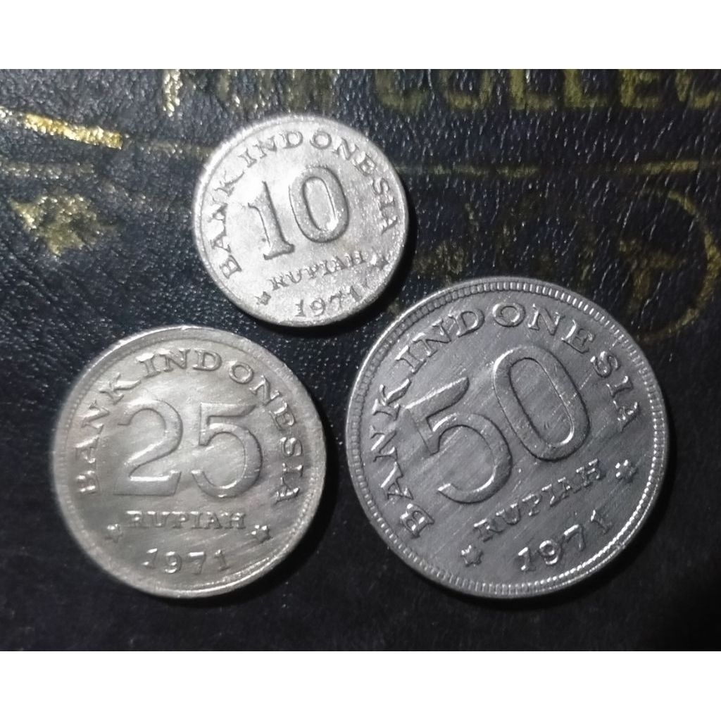 Tahun 1971 set koin 10 rupiah 25 rupiah 50 rupiah 1971
