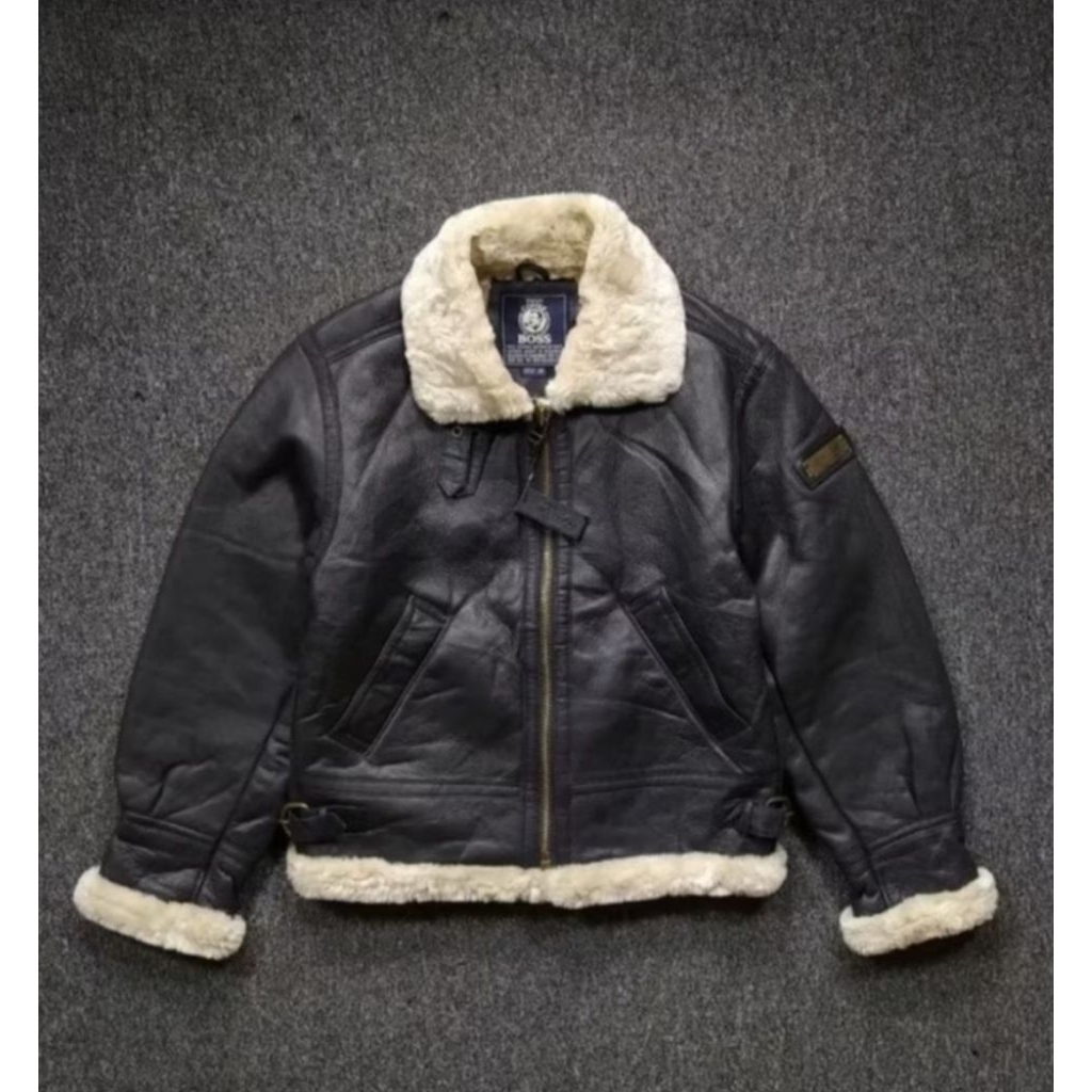 suntory boss cofee leather