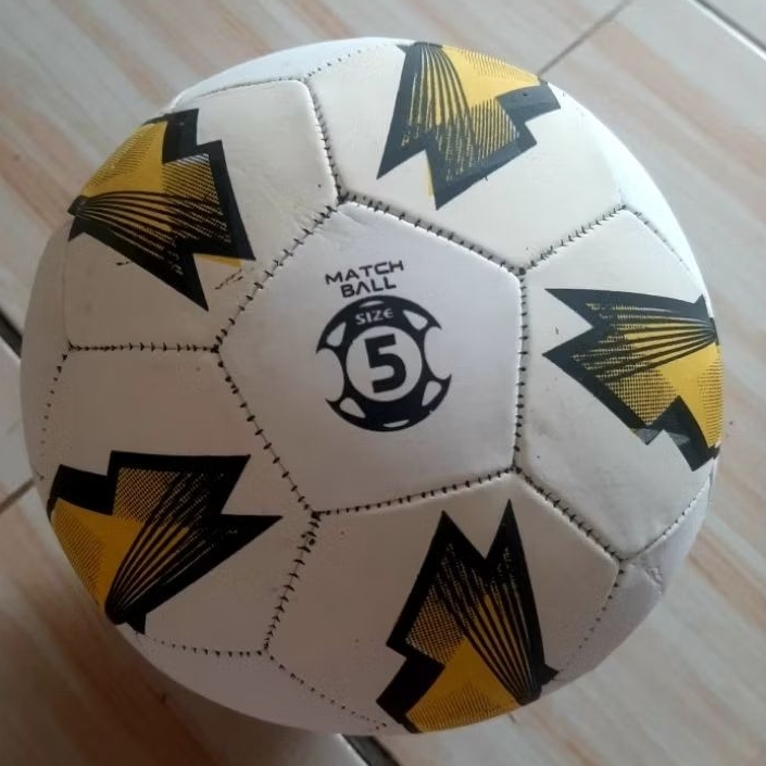 Bola anak Sd  / Bola sepak anak anak  / Bola sepak  size 5/Bola bliter/ Bola Bayawak Molten