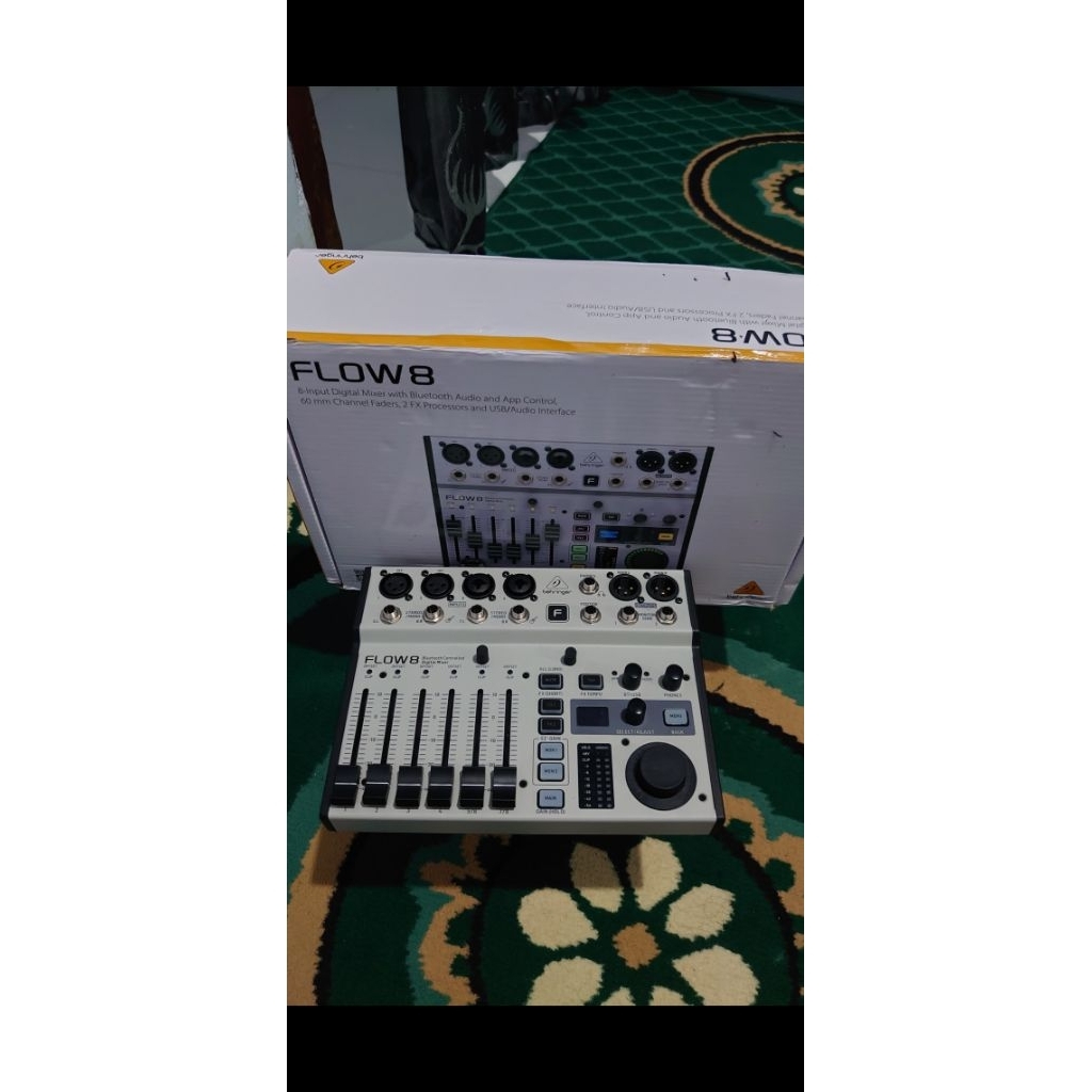 Mixer Digital Behringer Flow 8 ( Second Good Conditio ) Garansi on