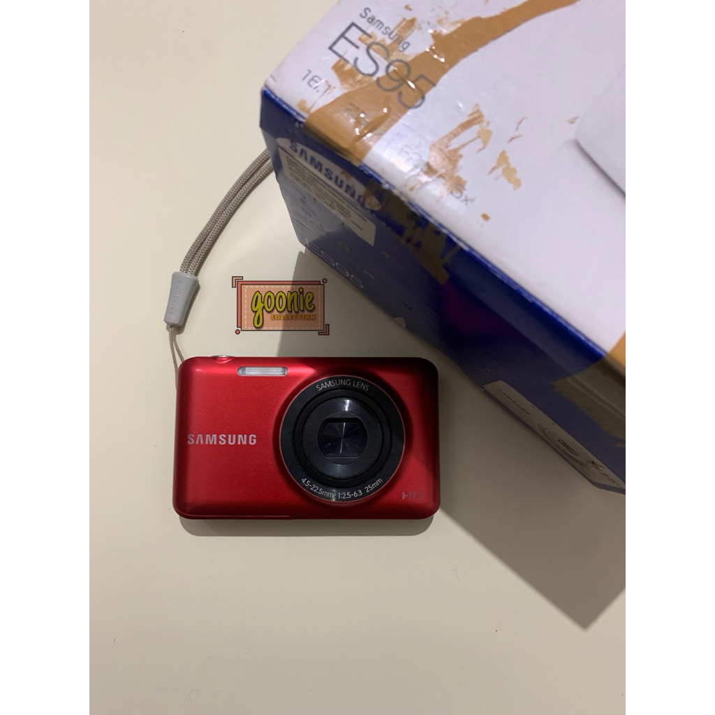 Kamera Digital Samsung ES95