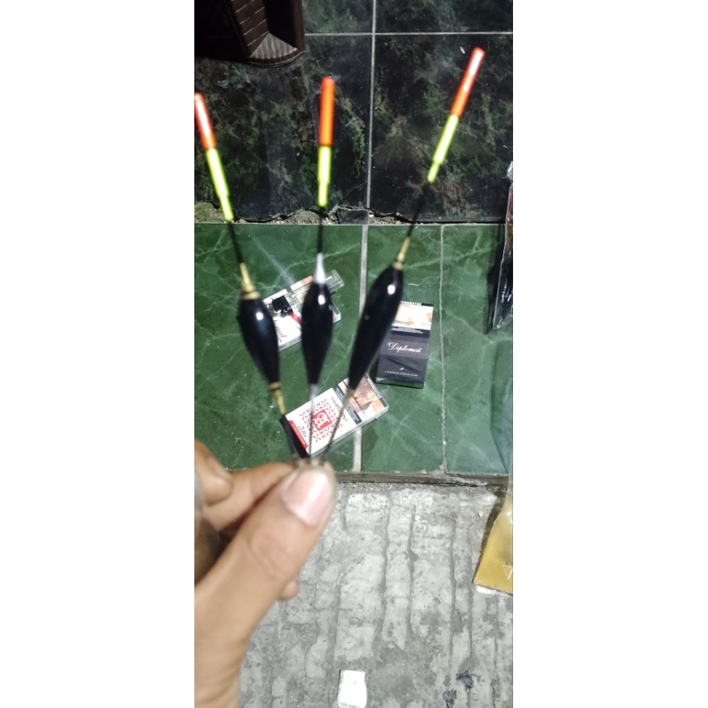 kambangan anti badai