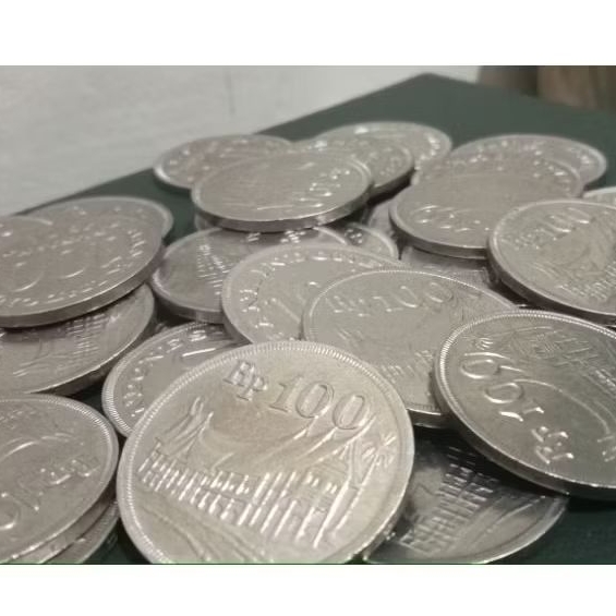 Koin 100 Rupiah Rumah Gadang Th.1973