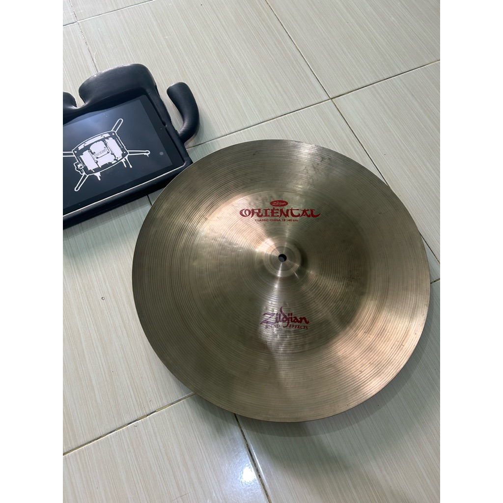 ZILDJIAN ORIENTAL CLASSIC CHINA 18” / 45CM