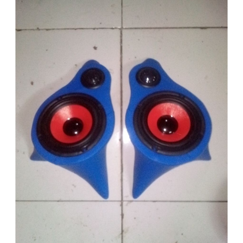 pilar speker Granmax satu set