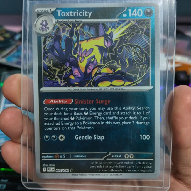 Kartu Pokemon Toxtricity - Prismatic Evolutions 068/094 SV8a - Illustration Rare (IR) - English Vers