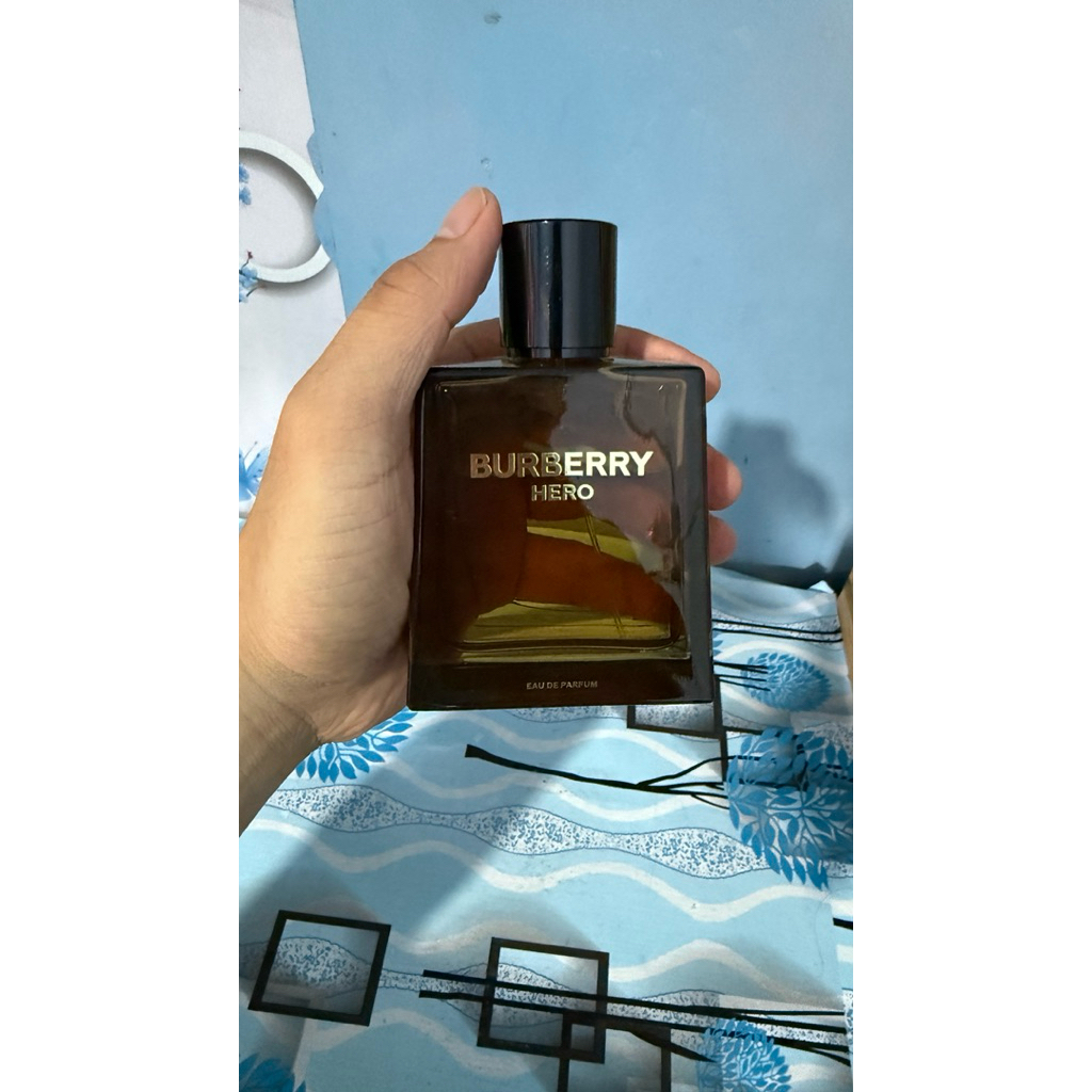 Preloved burberry hero edp (80%)