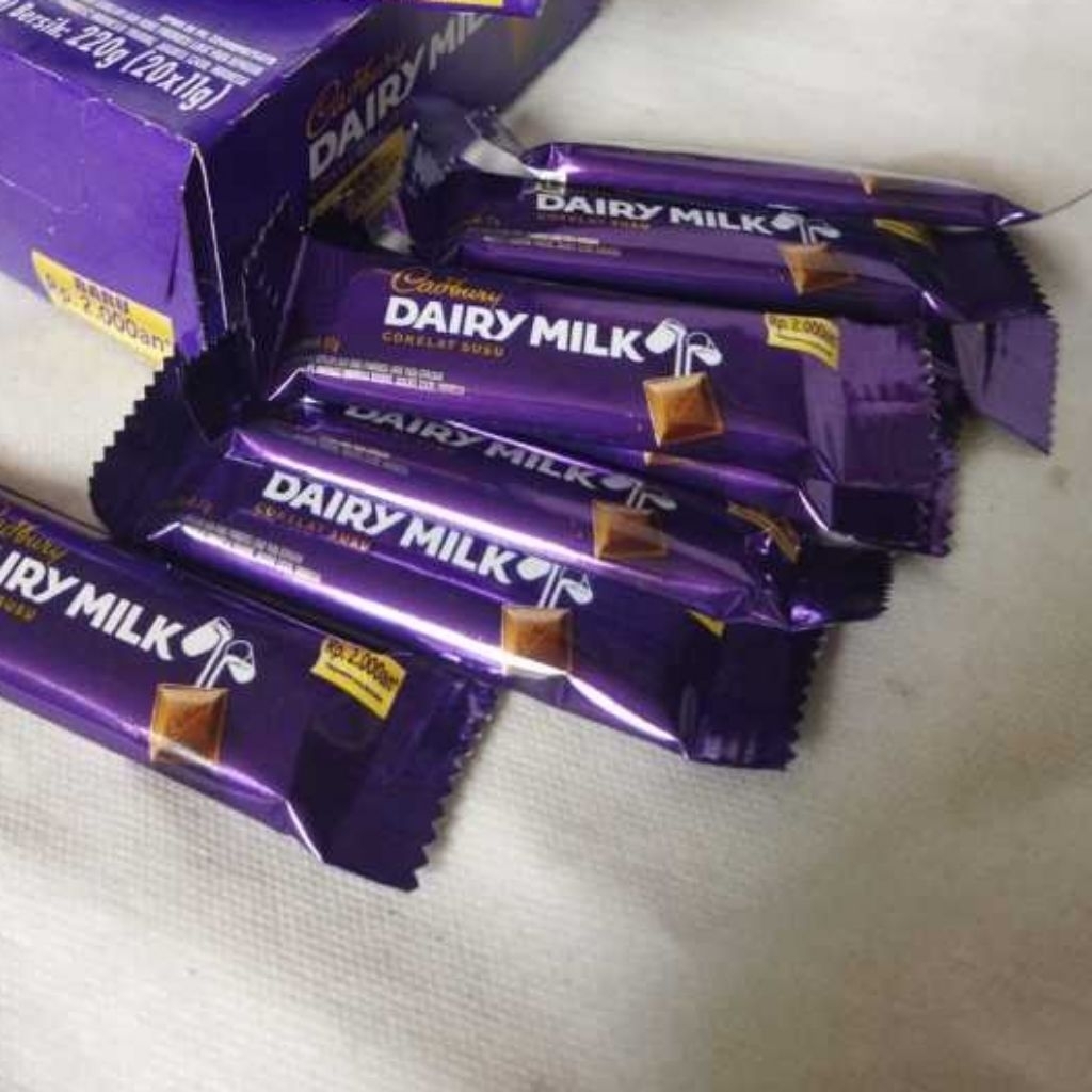 Coklat Cadbury Dairy Milk Mini
