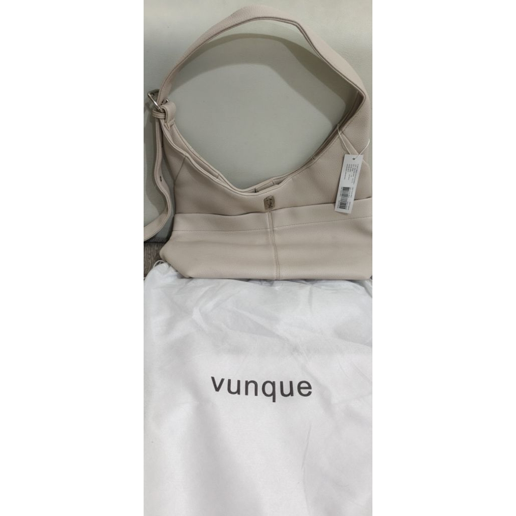 Tas wanita hobo korea kulit Vunque warna cream