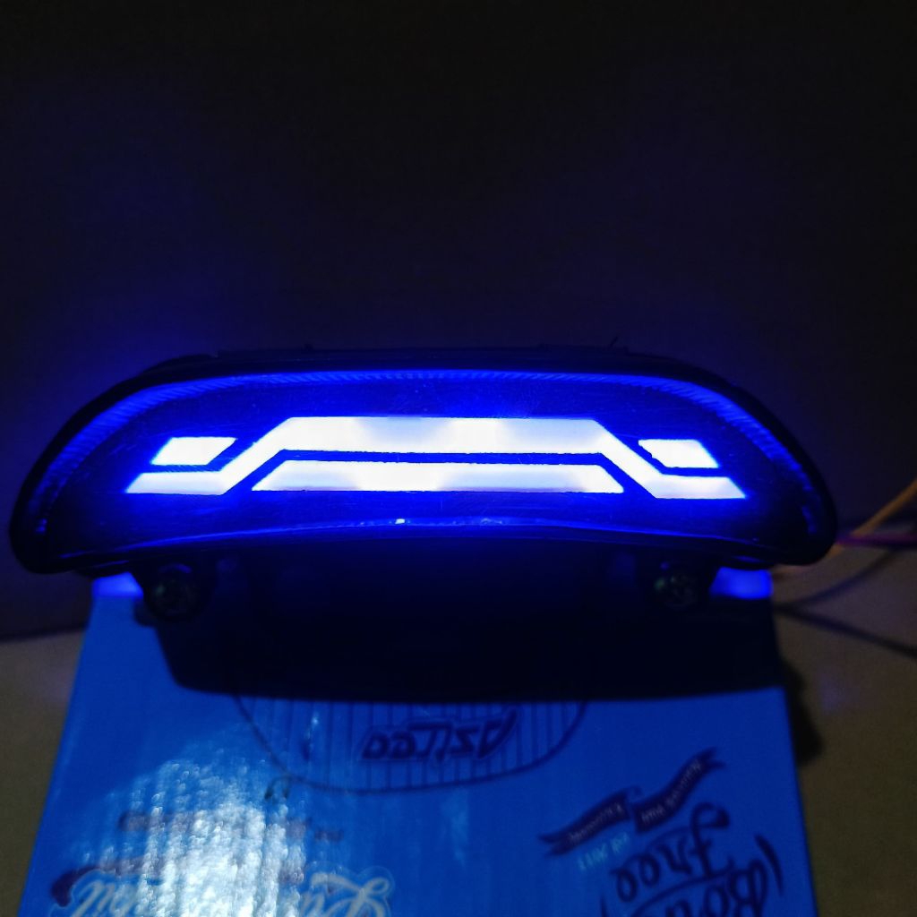 lampu sabit Astrea grand BIRU