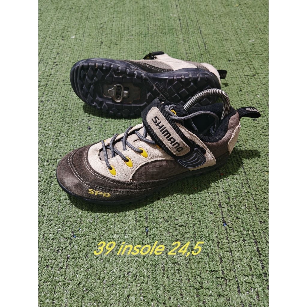 sepatu sepeda mtb s39 shimano