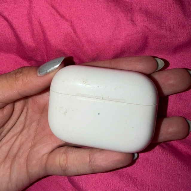 airpods pro 1 charging case only