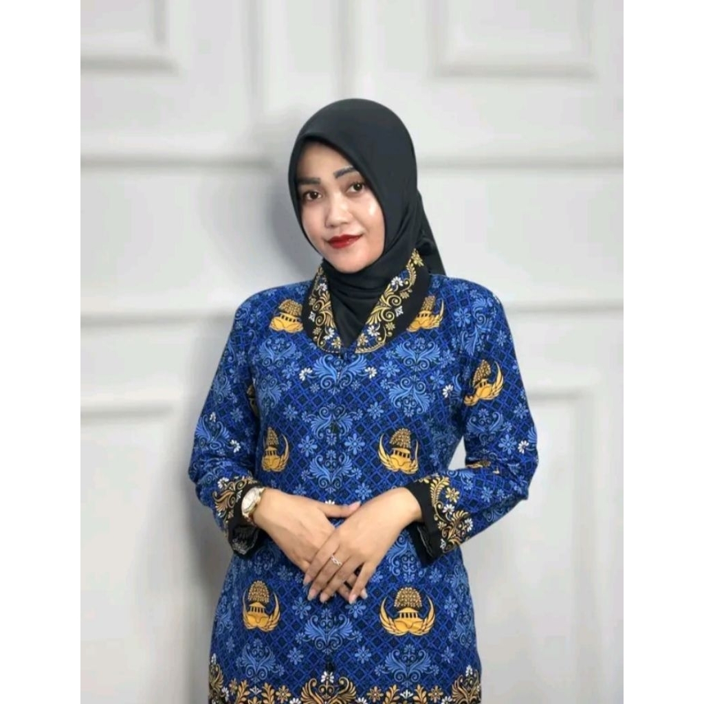 Korpri Wanita Batik Korpri