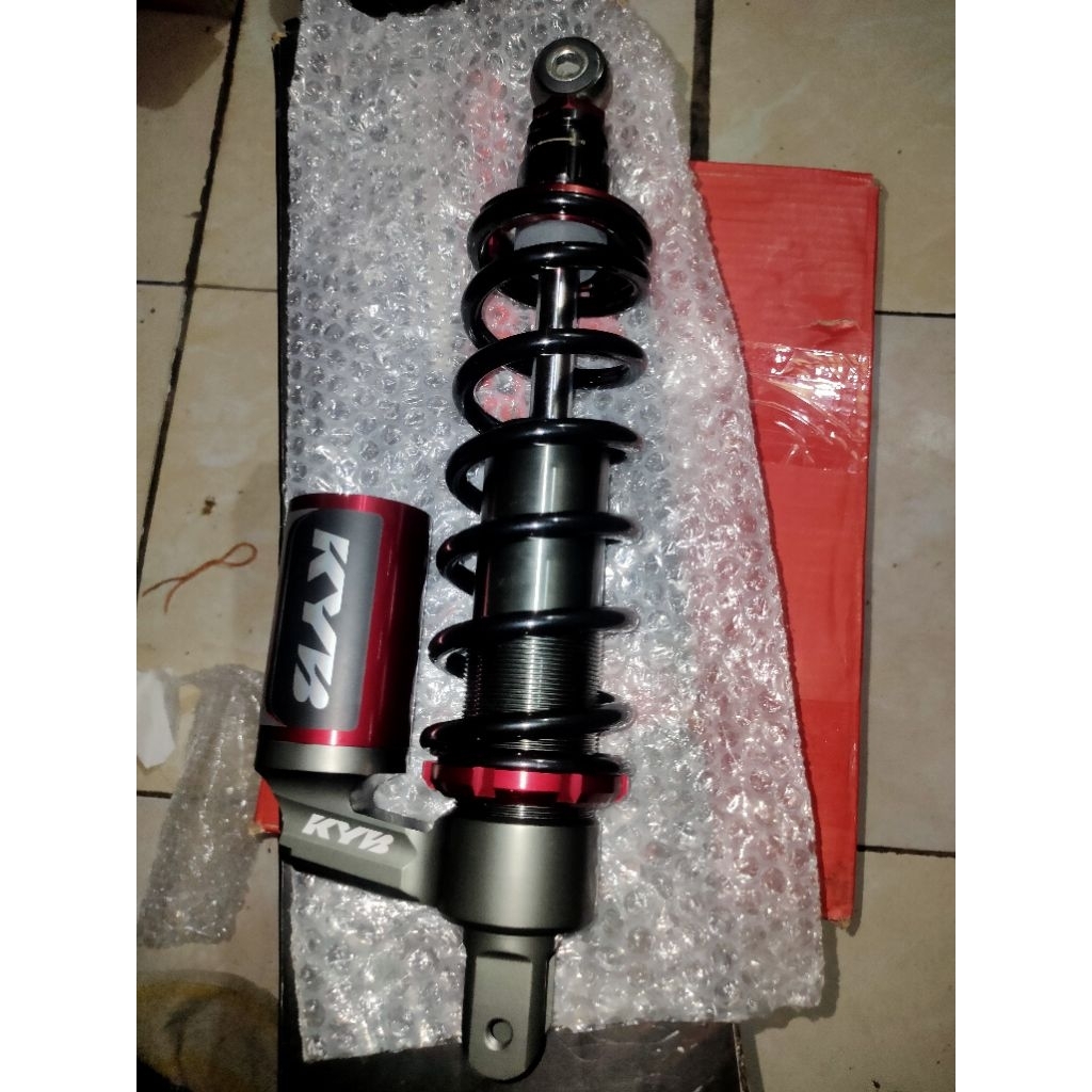 Shock KYB K elite