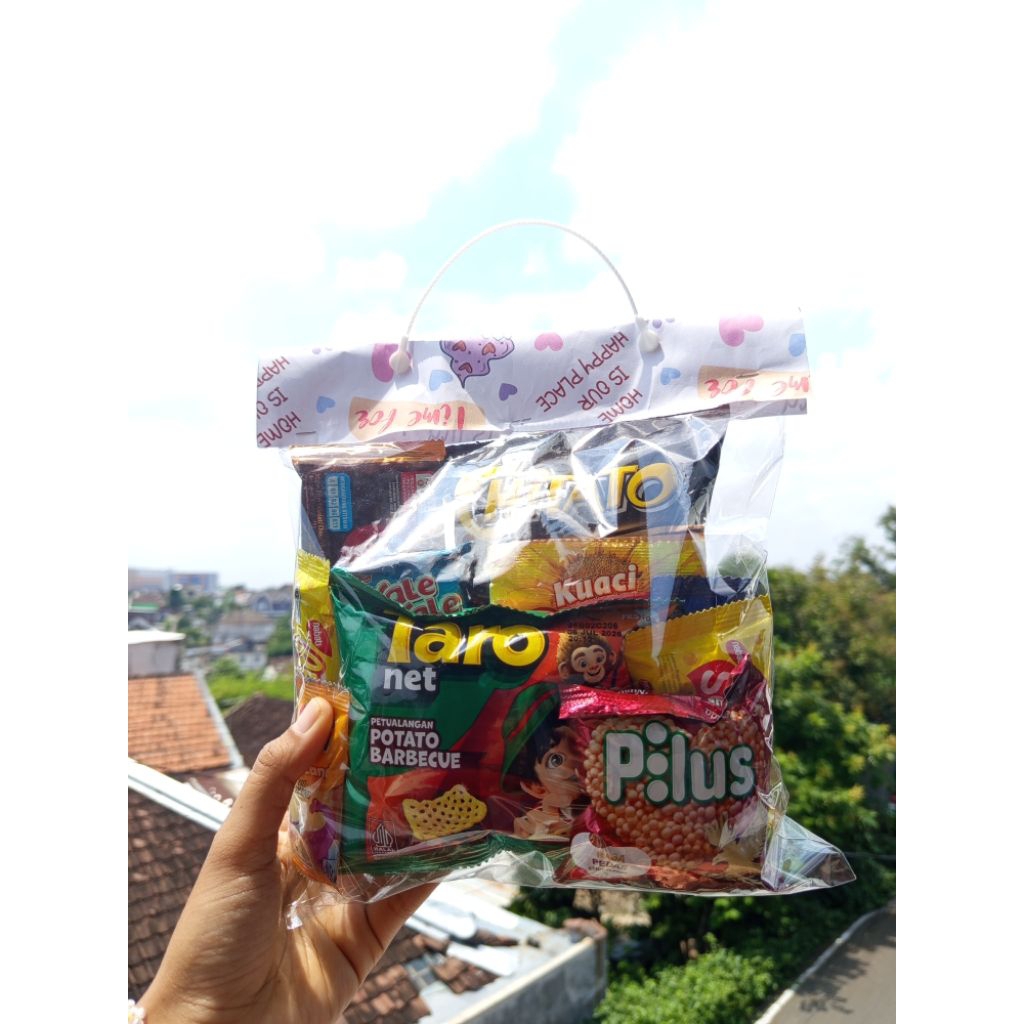 mini gift snack, gift jajan, hadiah jajan, mini hampers, hampers jajan