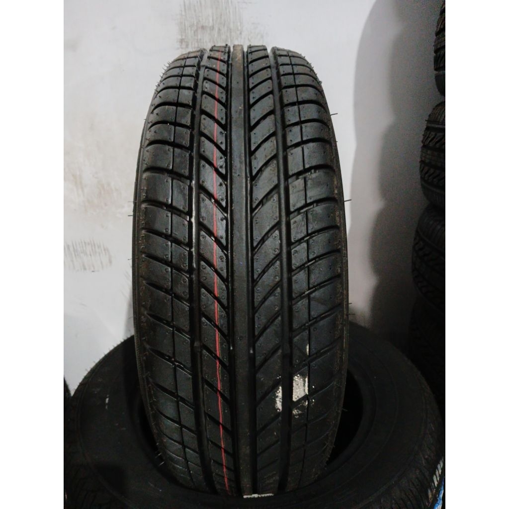 BAN MOBIL ACCELERA ACCELERA 175 65 R14