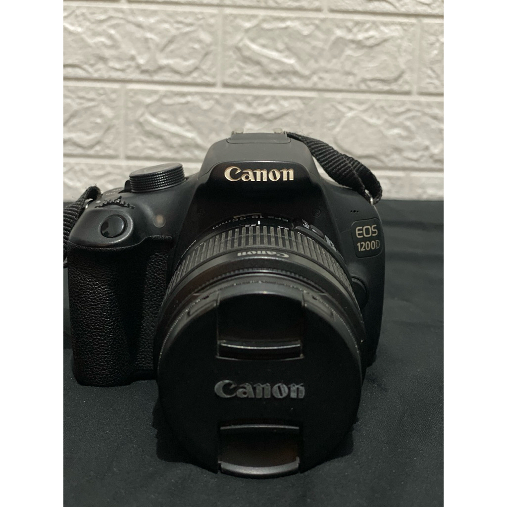 Kamera Canon 1200D