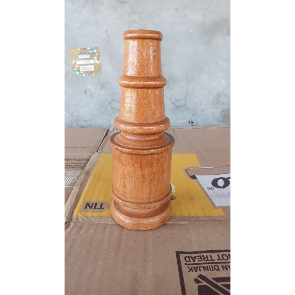 pion kayu sangkar perkutut