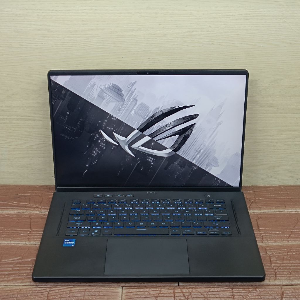Laptop ROG Zephyrus M16 GU603HE Intel Core i7-11800H RAM 16GB SSD 512 GB RTX 3050 Ti GEN11 RGB 144Hz
