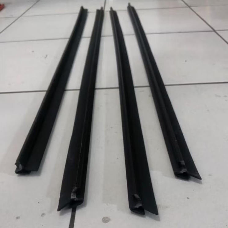 pelipit kaca dalam rush terios lama original