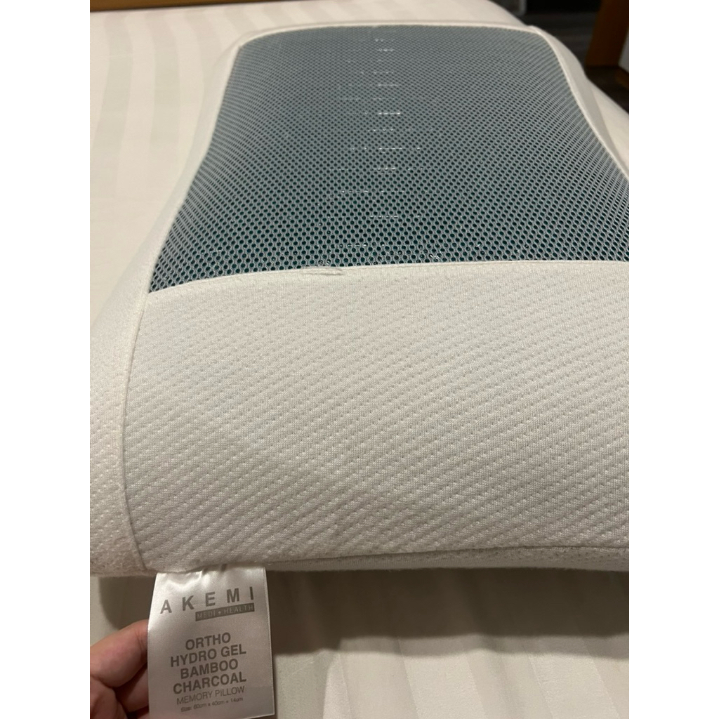 preloved bantal AKEMI memory foam