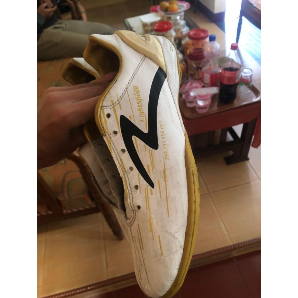 SPECS LIGHTSPEED ACCELERATOR