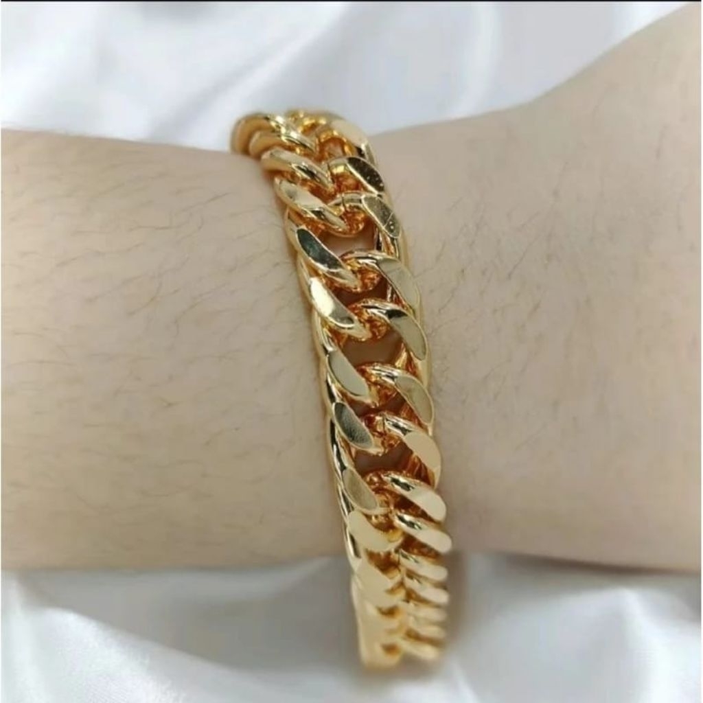 Gelang Wanita Model Terbaru Motif Rantai Terbuat Dari Bahan Koin Logam Lapis Emas 24k
