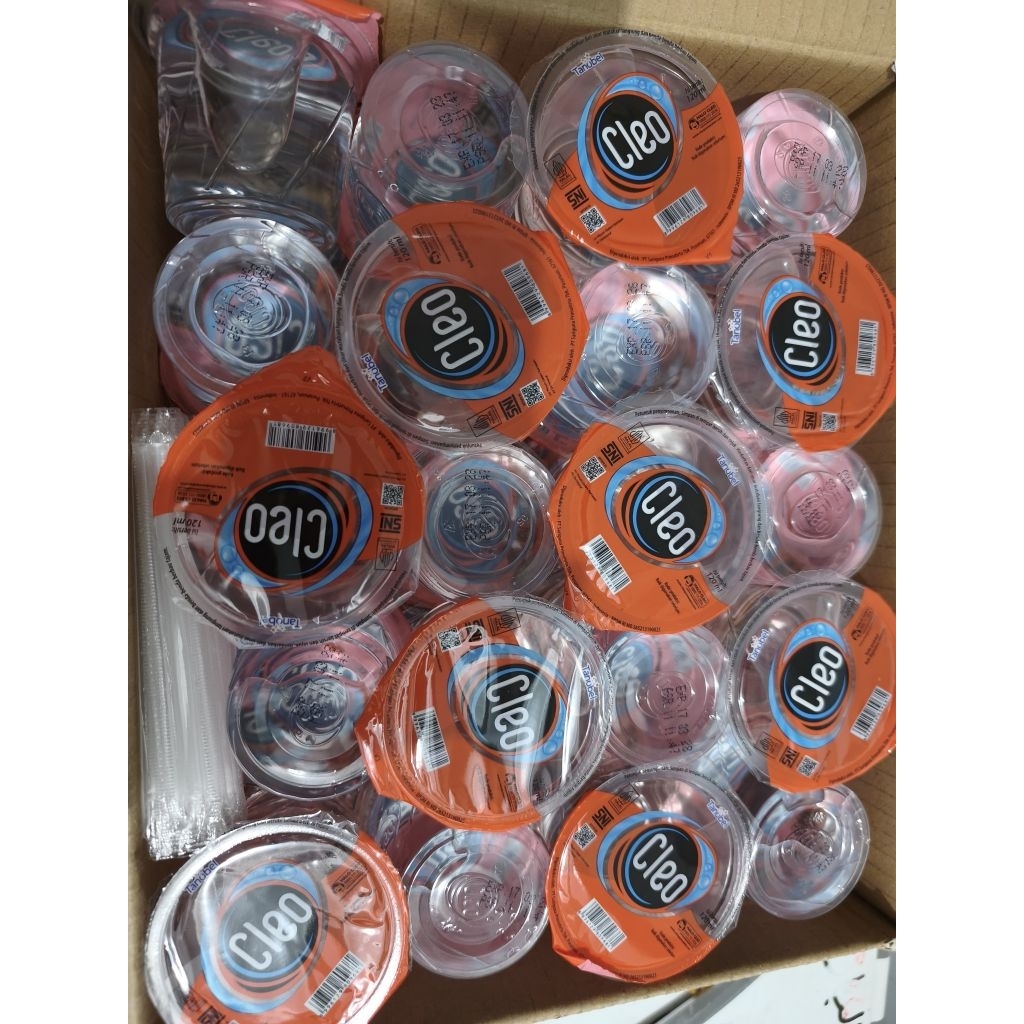 Cleo Air Mineral Kemasan Gelas 120 ml per karton 40 pcs