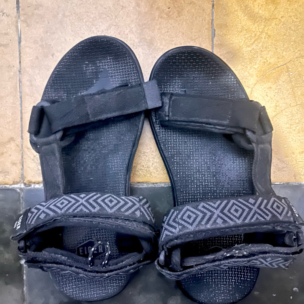 PRELOVED SEPATU SENDAL EIGER WOMEN SIZE 38 ORIGINAL