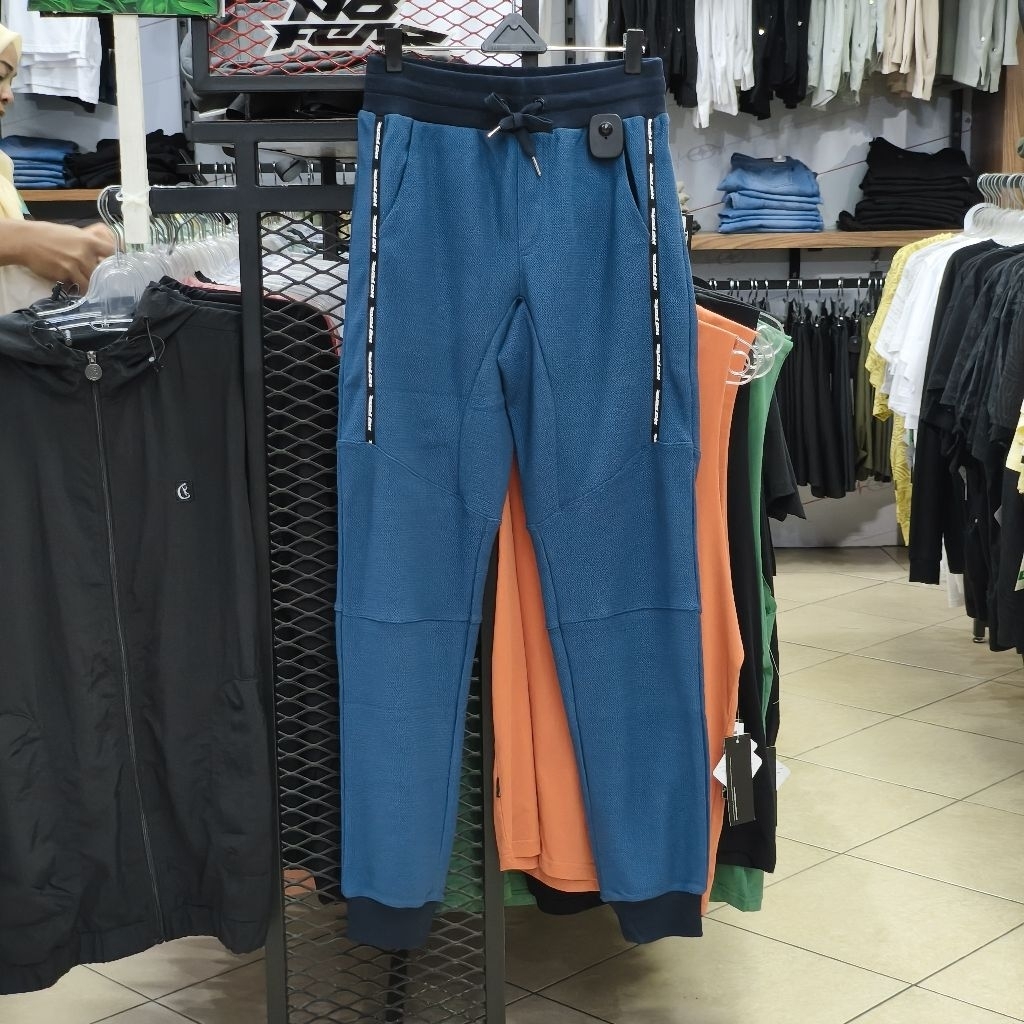Celana Jogger No Fear Relieved Navy Original Sisa Size S SAJA