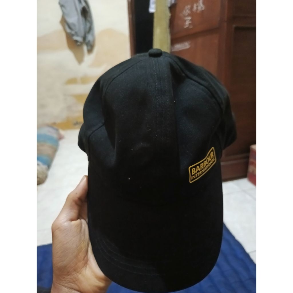 caps Barbour