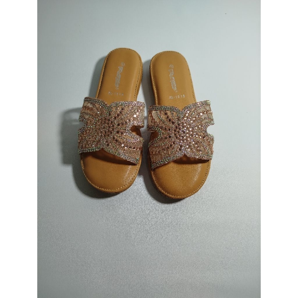 Sendal Wanita Flat Teplek Purple