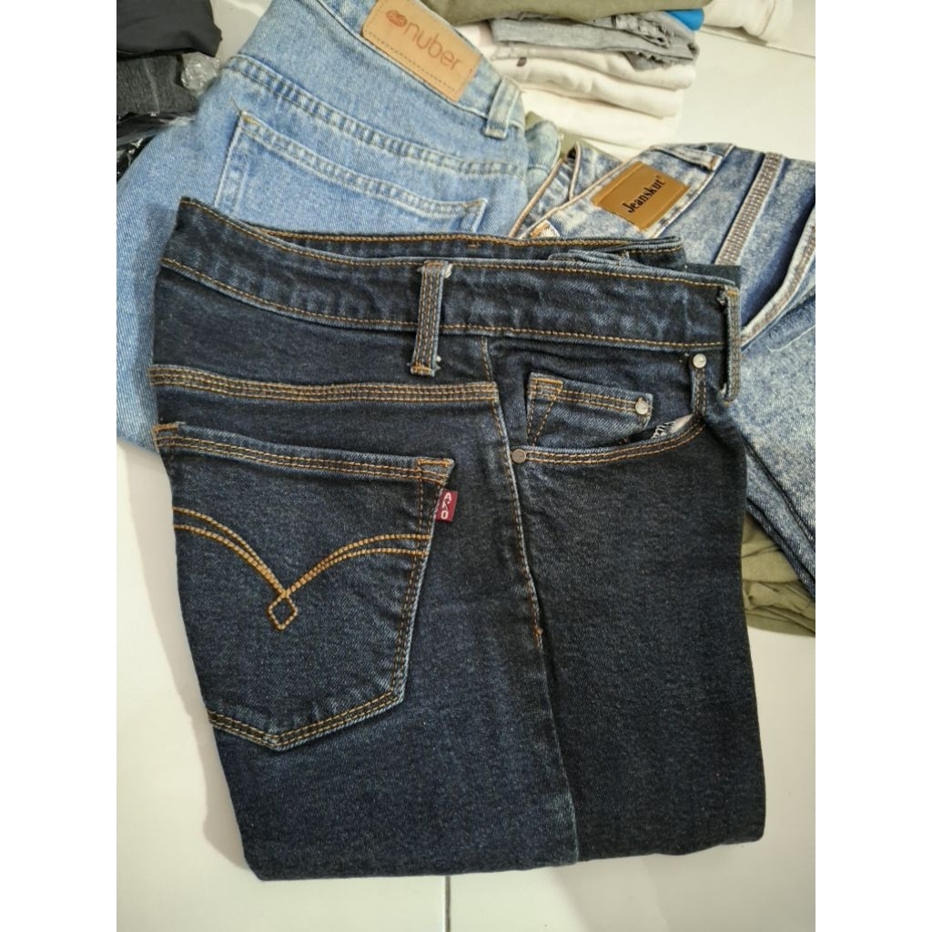 CELANA JEANS PANJANG MERK AKO