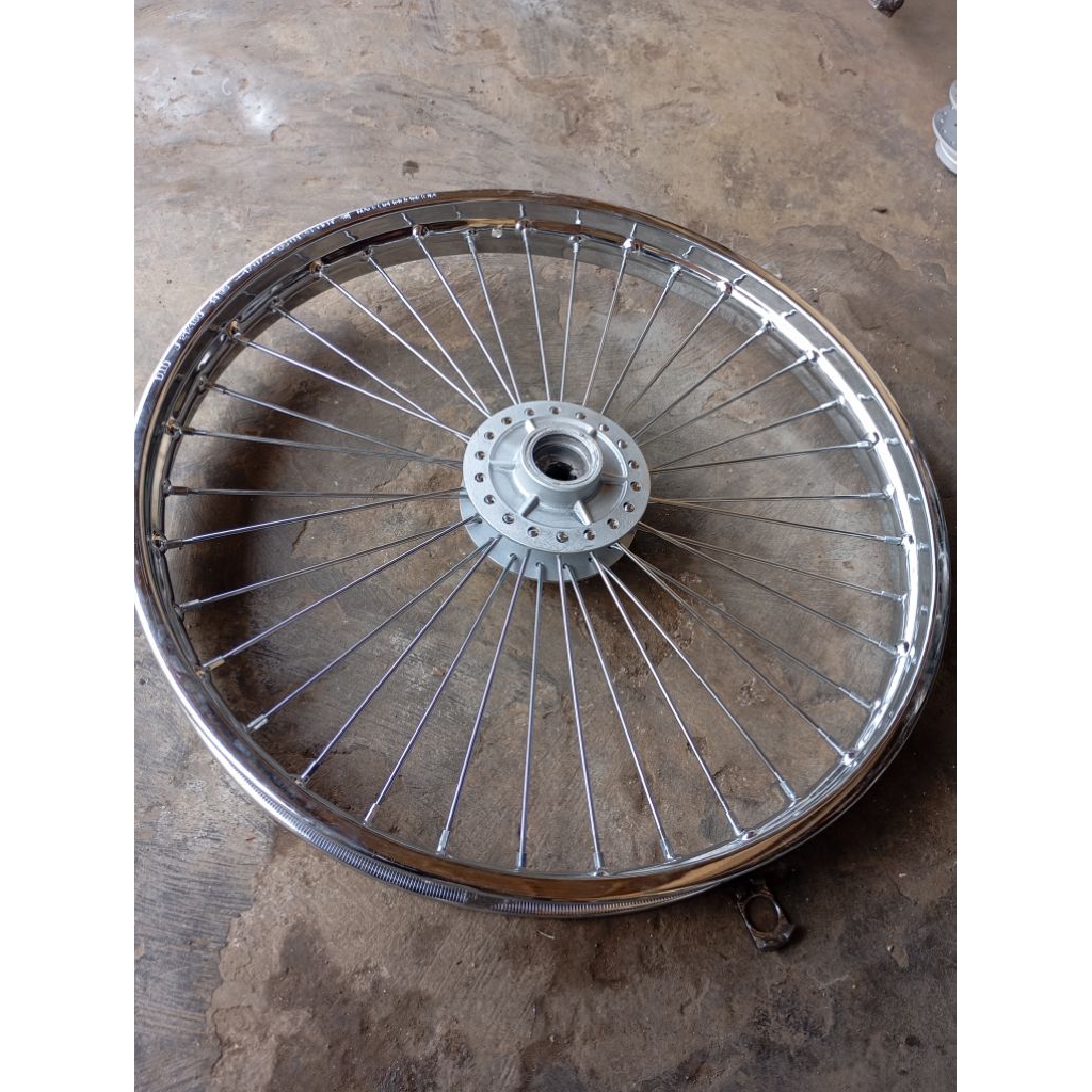 Velg pelek CHOPPER-TRABAS RING 21 LEBAR 160 siap tempur