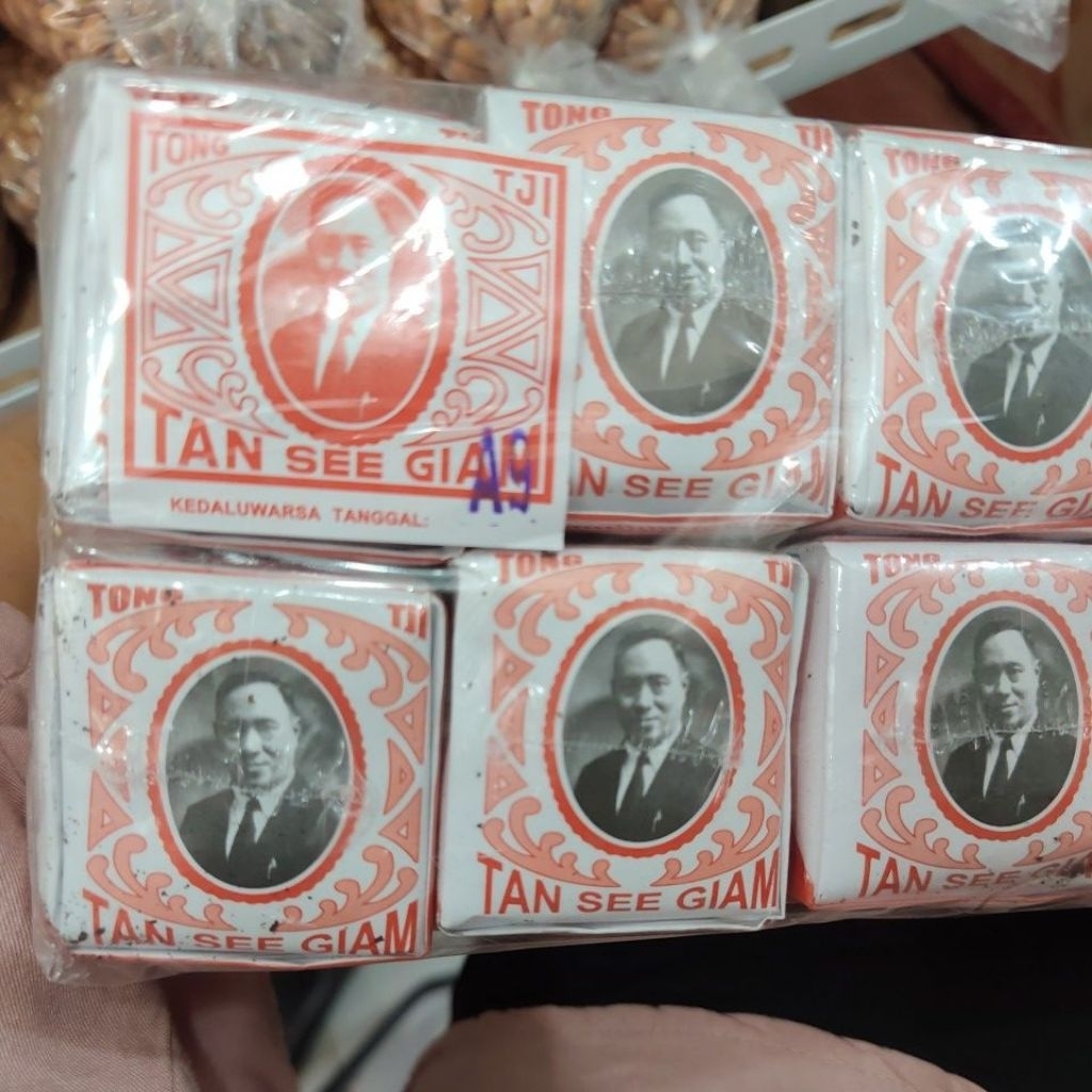 Tong Tji Teh wangi (dapat gelas)